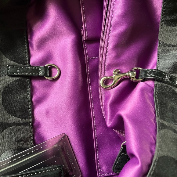 Coach Poppy black fabric tote bag. Excellent condition!❣️ - Picture 5 of 11